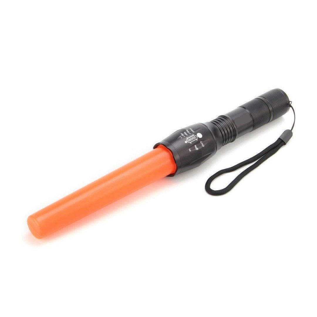 LED zaklamp met zoomfunctie - Met verkeerskegel