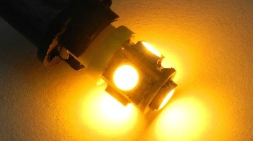 T10 - 24 volt - 5 LED - 5050 SMD - ORANJE